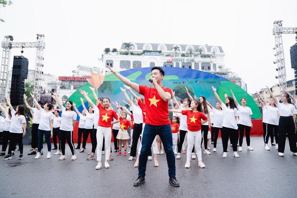 Chung tay viết tiếp cuộc hành trình “Việc tử tế” - 7 Chung tay viết tiếp cuộc hành trình “Việc tử tế” - 7