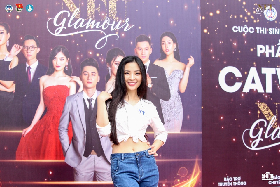 Ngắm cặp đôi Nam vương - Hoa khôi ĐH Kinh tế quốc dân 2019 - 3 Ngắm cặp đôi Nam vương - Hoa khôi ĐH Kinh tế quốc dân 2019 - 3