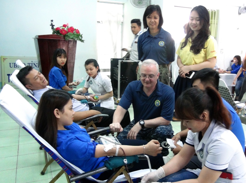 Chuyên gia y tế đầu ngành của thế giới hỗ trợ nhiều hoạt động y tế cho tỉnh Phú Yên - 2 Chuyên gia y tế đầu ngành của thế giới hỗ trợ nhiều hoạt động y tế cho tỉnh Phú Yên - 2