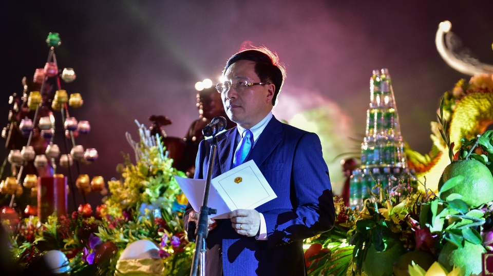 Lễ hội hoa đăng cầu nguyện hòa bình thế giới tại chùa Tam Chúc - 2 Lễ hội hoa đăng cầu nguyện hòa bình thế giới tại chùa Tam Chúc - 2