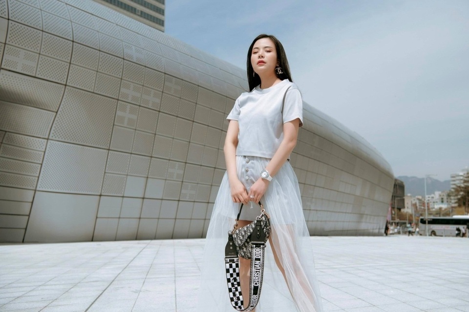 Hoa hậu Doanh nhân Stella Chang đẹp không góc chết trên đường phố Seoul - 5 Hoa hậu Doanh nhân Stella Chang đẹp không góc chết trên đường phố Seoul - 5