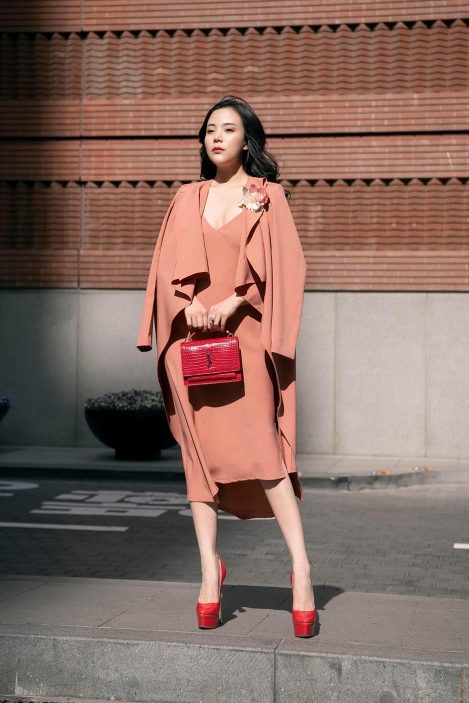 Hoa hậu Doanh nhân Stella Chang đẹp không góc chết trên đường phố Seoul - 9 Hoa hậu Doanh nhân Stella Chang đẹp không góc chết trên đường phố Seoul - 9