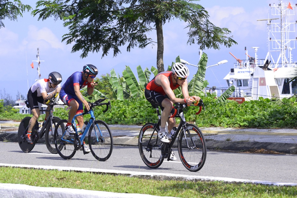 Đội Shopee thi đấu ấn tượng tại Ironman 2019 - 4 Đội Shopee thi đấu ấn tượng tại Ironman 2019 - 4