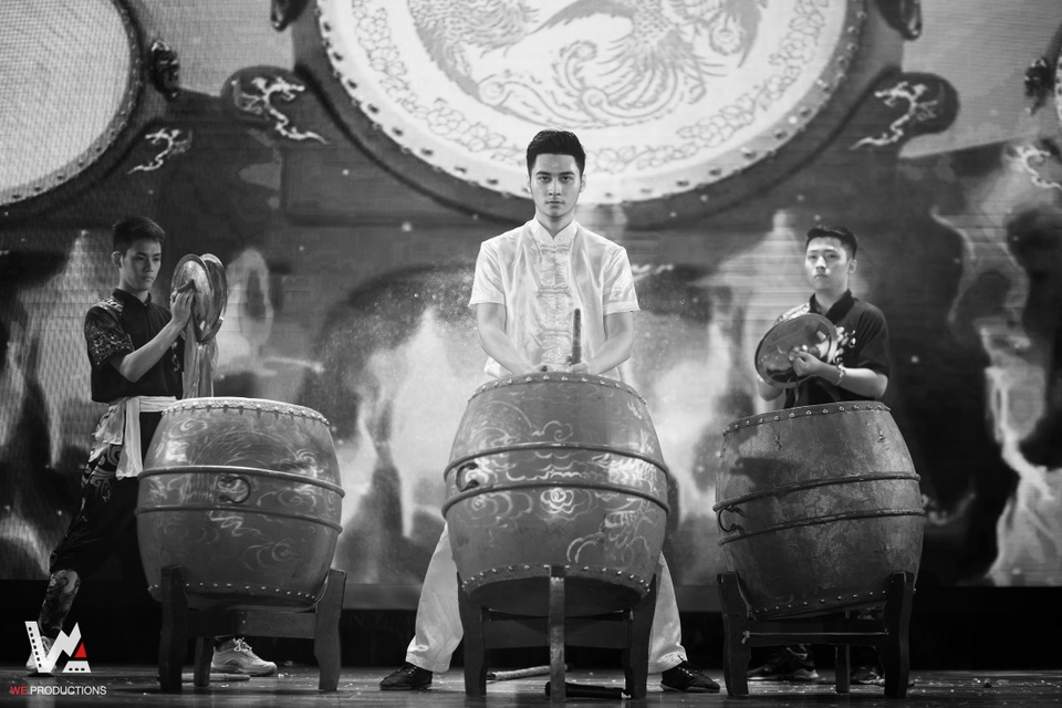 Ngắm cặp đôi Nam vương - Hoa khôi ĐH Kinh tế quốc dân 2019 - 13 Ngắm cặp đôi Nam vương - Hoa khôi ĐH Kinh tế quốc dân 2019 - 13