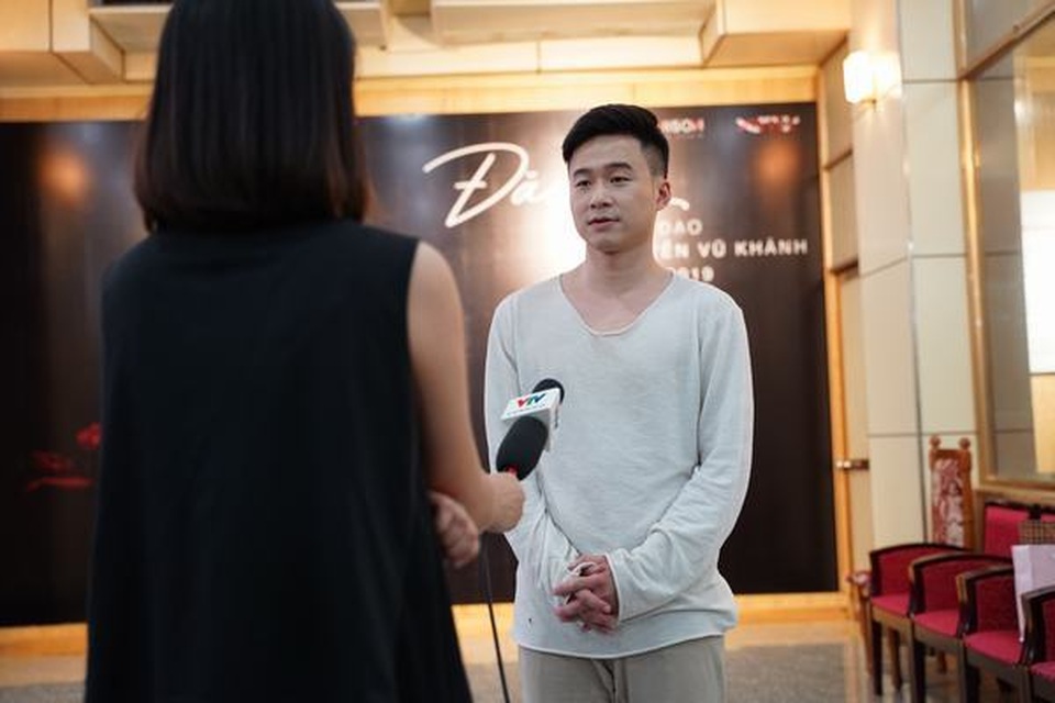 Vở diễn “Đăng” – Miền ký ức dọc theo những ánh đèn - 3 Vở diễn “Đăng” – Miền ký ức dọc theo những ánh đèn - 3