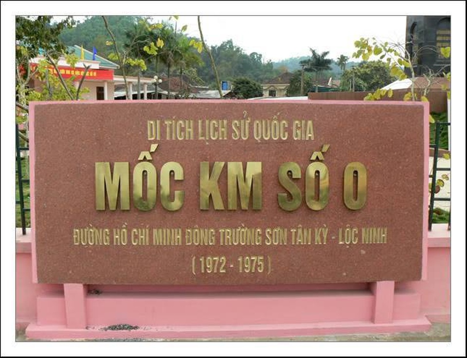 Km số 0 trên con đường huyền thoại được công nhận điểm du lịch xứ Nghệ - 4 Km số 0 trên con đường huyền thoại được công nhận điểm du lịch xứ Nghệ - 4