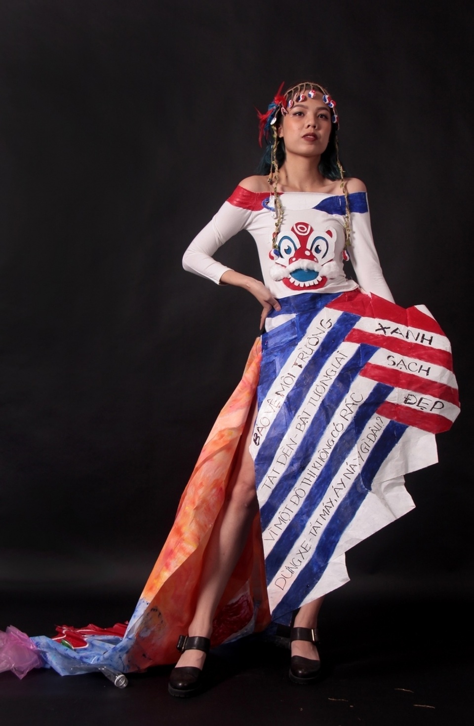 Ngỡ ngàng khả năng sáng tạo trong bộ sưu tập thiết kế của học sinh cấp 3 - 6 Ngỡ ngàng khả năng sáng tạo trong bộ sưu tập thiết kế của học sinh cấp 3 - 6