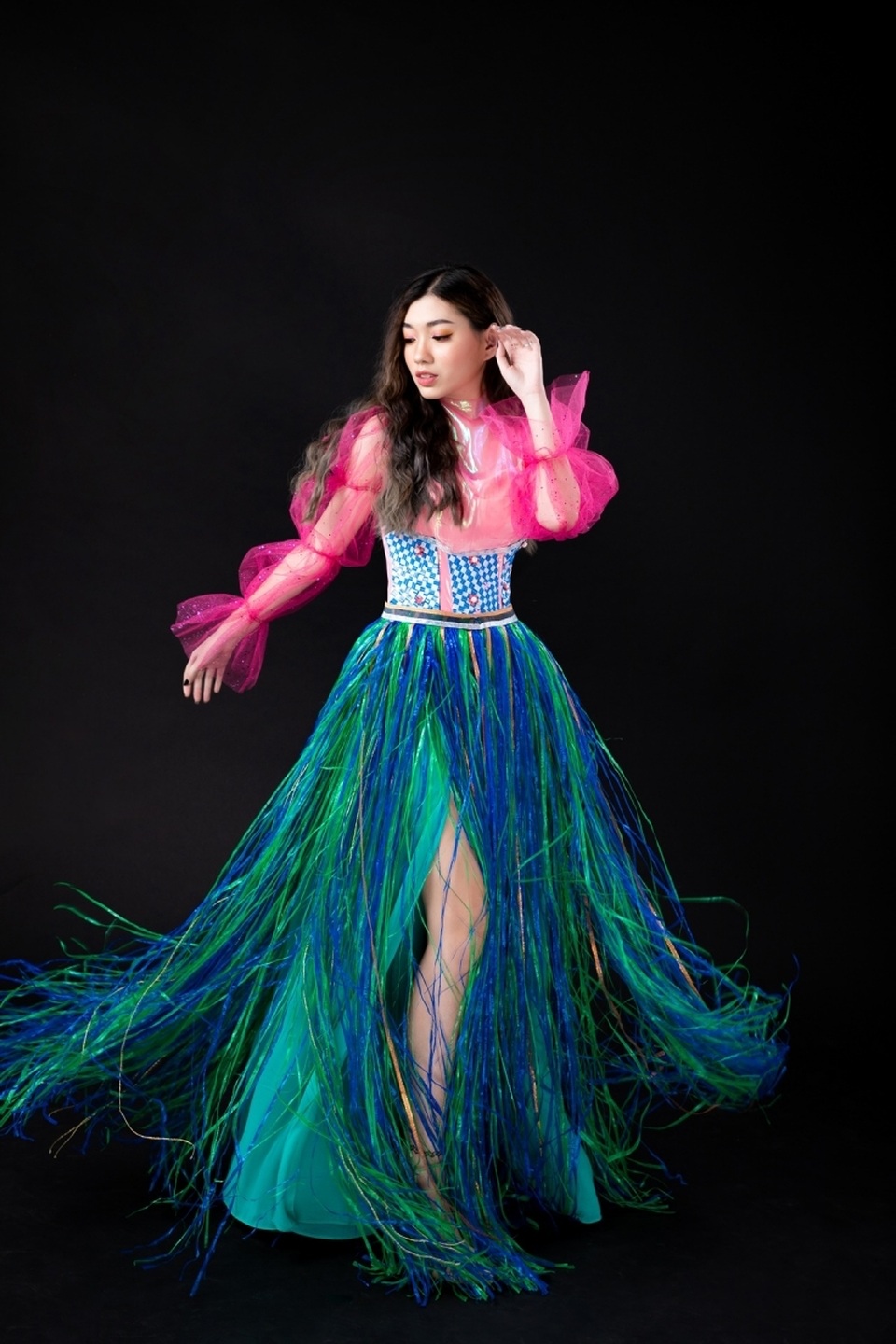 Ngỡ ngàng khả năng sáng tạo trong bộ sưu tập thiết kế của học sinh cấp 3 - 7 Ngỡ ngàng khả năng sáng tạo trong bộ sưu tập thiết kế của học sinh cấp 3 - 7