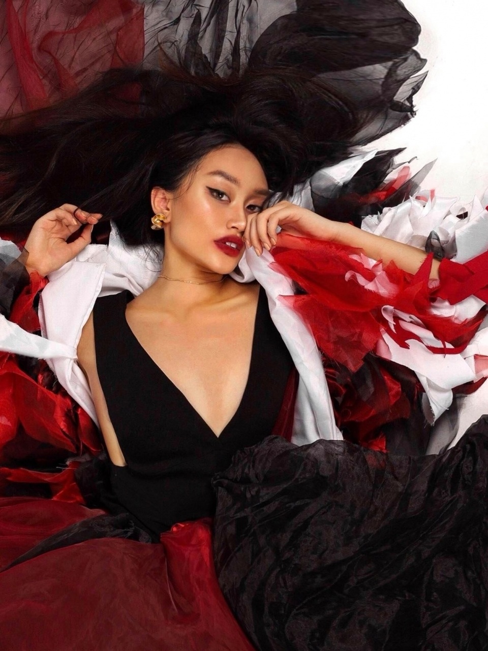 Ngỡ ngàng khả năng sáng tạo trong bộ sưu tập thiết kế của học sinh cấp 3 - 11 Ngỡ ngàng khả năng sáng tạo trong bộ sưu tập thiết kế của học sinh cấp 3 - 11