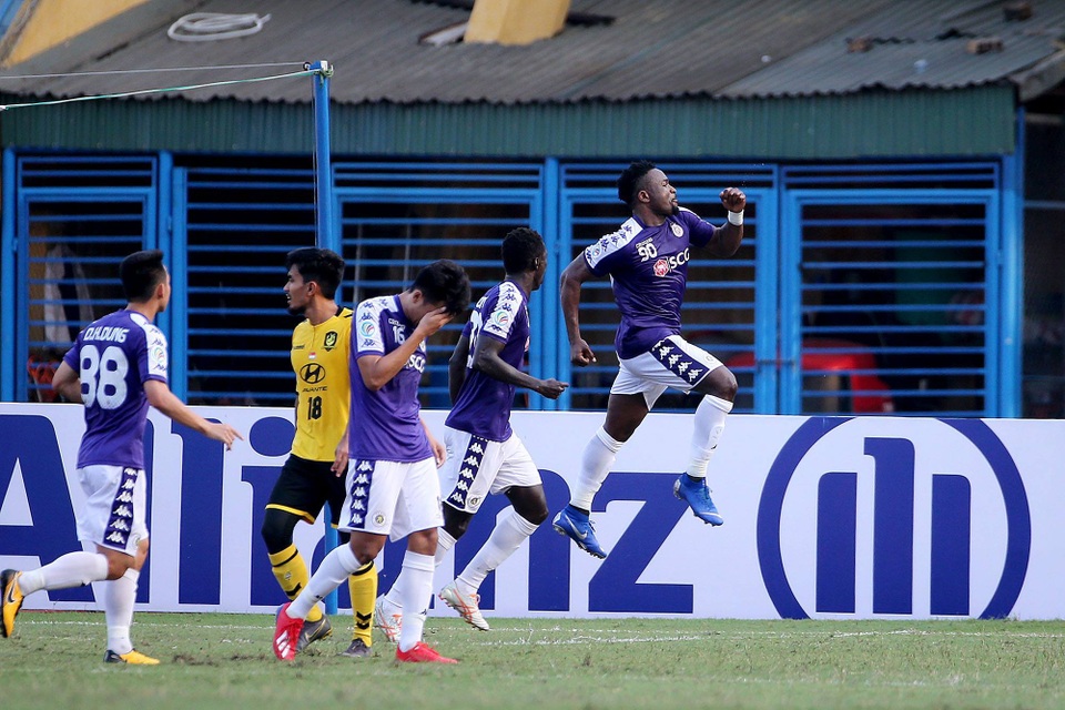 Thắng dễ Tampines Rovers, CLB Hà Nội giành vé đi tiếp ở AFC Cup - 3 Thắng dễ Tampines Rovers, CLB Hà Nội giành vé đi tiếp ở AFC Cup - 3