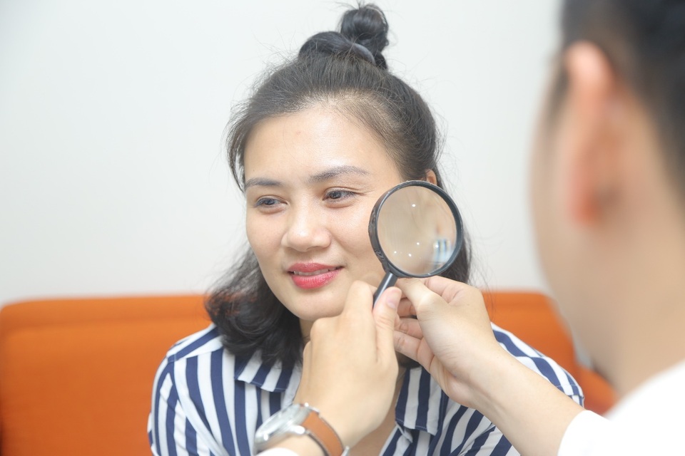 Bí quyết trị nám – tàn nhang 5 năm không tái phát của Hoa khôi “dầm mưa dãi nắng” - 5 Bí quyết trị nám – tàn nhang 5 năm không tái phát của Hoa khôi “dầm mưa dãi nắng” - 5