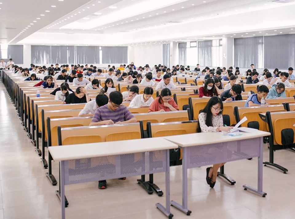 Câu hỏi muôn thuở “học như thế nào” vào đề thi của ĐH FPT - 1 Câu hỏi muôn thuở “học như thế nào” vào đề thi của ĐH FPT - 1