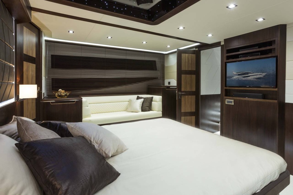 Khám phá “tuyệt đỉnh” non nước Hạ Long bằng du thuyền triệu đô FLC Albatross - 5 Khám phá “tuyệt đỉnh” non nước Hạ Long bằng du thuyền triệu đô FLC Albatross - 5