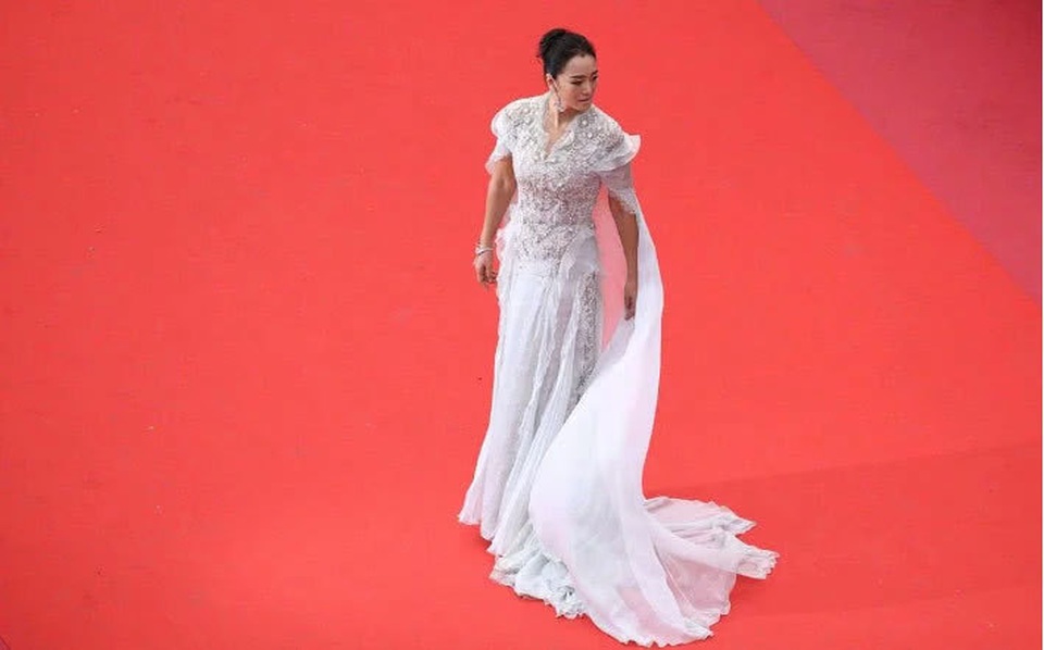 Mỹ nhân châu Á khoe sắc trong lễ khai mạc LHP Cannes 2019 - 4 Mỹ nhân châu Á khoe sắc trong lễ khai mạc LHP Cannes 2019 - 4