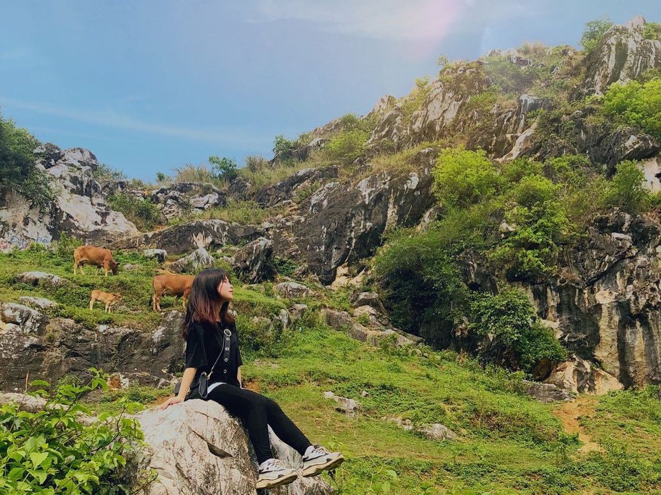 Không cần lên Hà Giang, ngay giữa Hà Nội cũng có một “cao nguyên đá” thu nhỏ - 4 Không cần lên Hà Giang, ngay giữa Hà Nội cũng có một “cao nguyên đá” thu nhỏ - 4