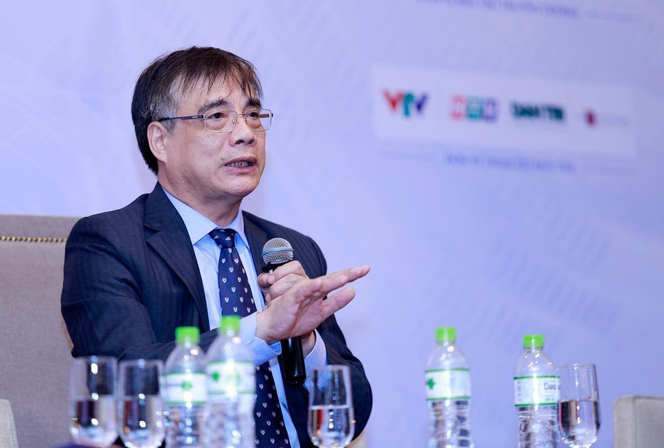 TS Trần Đình Thiên: Nói tới năng lực doanh nghiệp Việt là... chỉ muốn khóc - 1 TS Trần Đình Thiên: Nói tới năng lực doanh nghiệp Việt là... chỉ muốn khóc - 1
