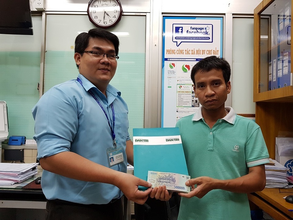 Người mẹ trẻ nguy kịch được bạn đọc Dân trí giúp 110 triệu đồng - 2 Người mẹ trẻ nguy kịch được bạn đọc Dân trí giúp 110 triệu đồng - 2