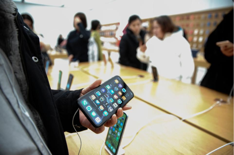 Apple có thể không bao giờ bắt kịp các nhà sản xuất Android về 5G - 2 Apple có thể không bao giờ bắt kịp các nhà sản xuất Android về 5G - 2