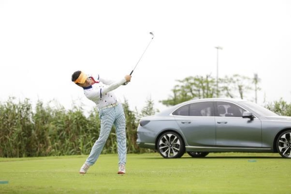 Vinpearl Golf - Korea Golf Festival 2019: So kè từng điểm gậy, golfer Kim Sung Guk giành chiến thắng kịch tính - 4 Vinpearl Golf - Korea Golf Festival 2019: So kè từng điểm gậy, golfer Kim Sung Guk giành chiến thắng kịch tính - 4