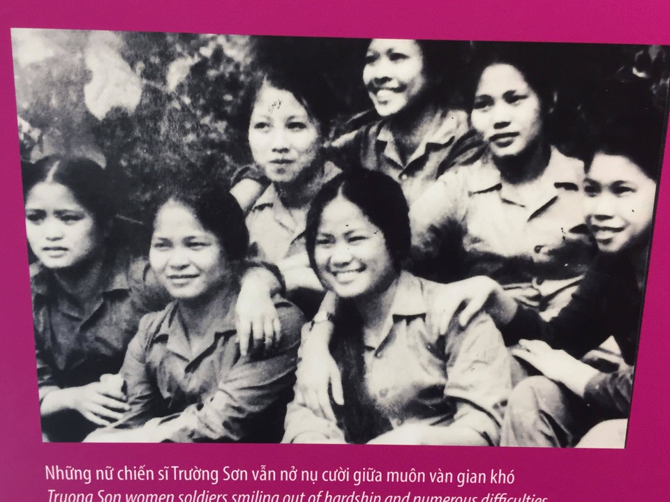 Tái hiện những ký ức kiêu hãnh của nữ chiến sĩ, thanh niên xung phong Trường Sơn - 5 Tái hiện những ký ức kiêu hãnh của nữ chiến sĩ, thanh niên xung phong Trường Sơn - 5