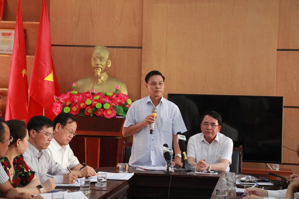 Buộc thôi việc cô giáo tát, đánh nhiều học sinh lớp 2 trong giờ kiểm tra - 3 Buộc thôi việc cô giáo tát, đánh nhiều học sinh lớp 2 trong giờ kiểm tra - 3