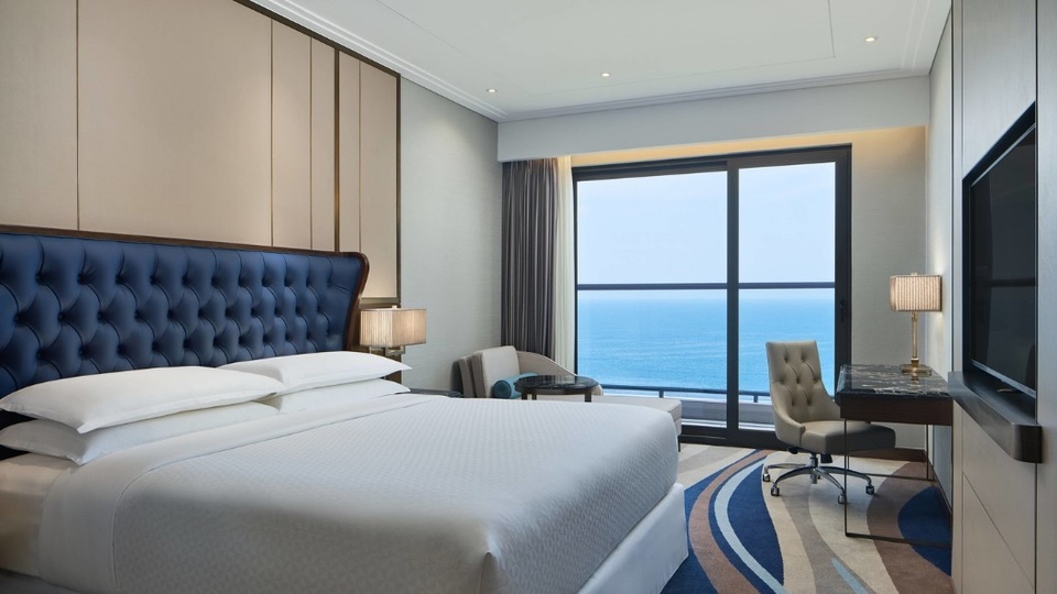 Four Points by Sheraton Đà Nẵng tung loạt ưu đãi hấp dẫn chưa từng có - 1 Four Points by Sheraton Đà Nẵng tung loạt ưu đãi hấp dẫn chưa từng có - 1