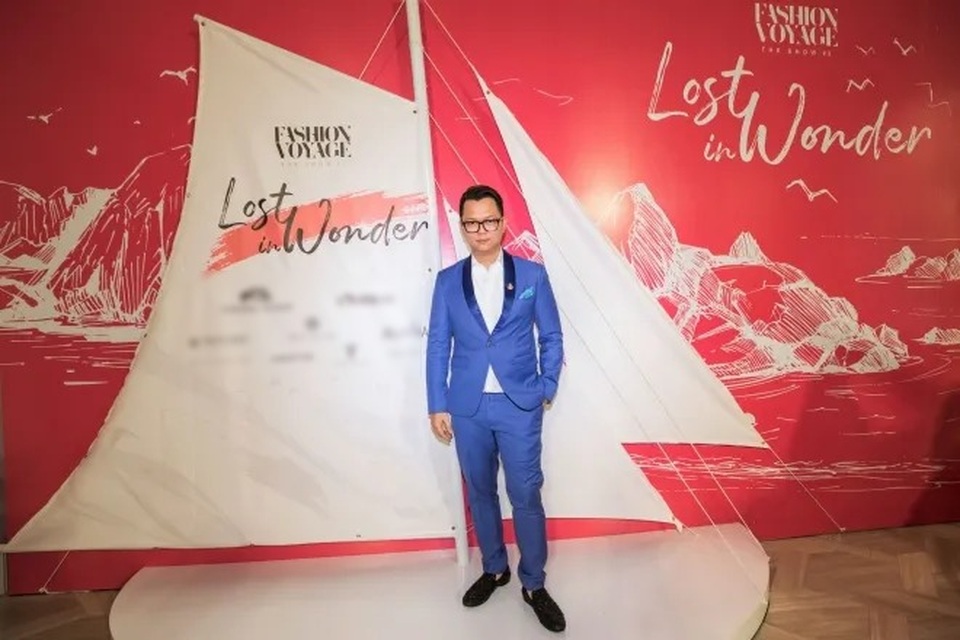 Đạo diễn làm nên kì tích Cầu Vàng hé lộ sàn catwalk không tưởng giữa Vịnh Hạ Long - 11 Đạo diễn làm nên kì tích Cầu Vàng hé lộ sàn catwalk không tưởng giữa Vịnh Hạ Long - 11