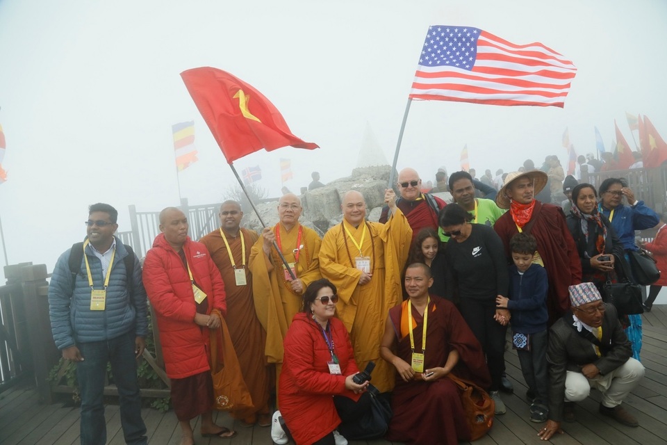 Hành trình chiêm bái, cầu an của đoàn đại biểu Vesak 2019 tại Fansipan, Sa Pa - 5 Hành trình chiêm bái, cầu an của đoàn đại biểu Vesak 2019 tại Fansipan, Sa Pa - 5