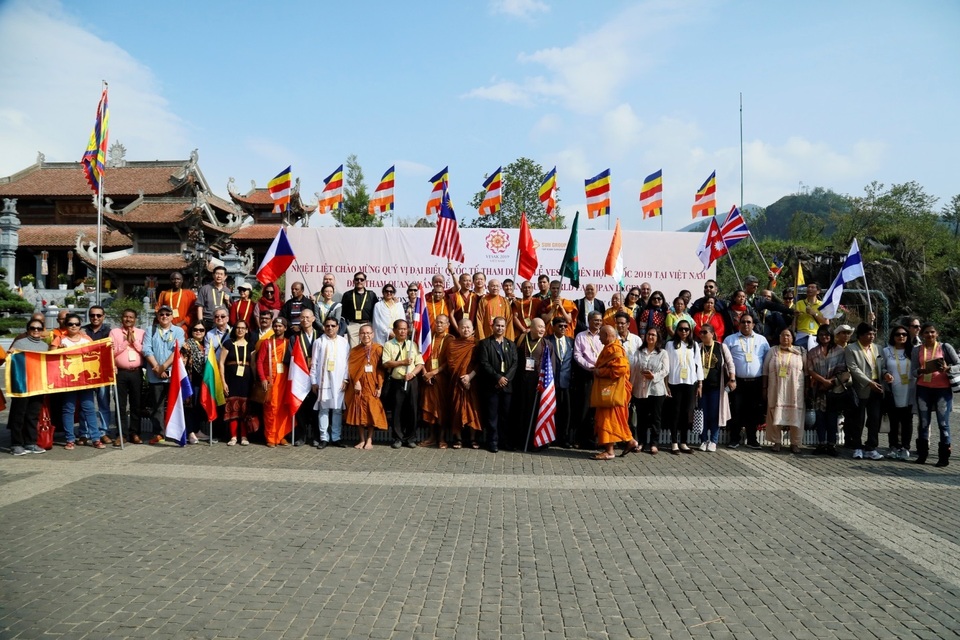 Hành trình chiêm bái, cầu an của đoàn đại biểu Vesak 2019 tại Fansipan, Sa Pa - 6 Hành trình chiêm bái, cầu an của đoàn đại biểu Vesak 2019 tại Fansipan, Sa Pa - 6