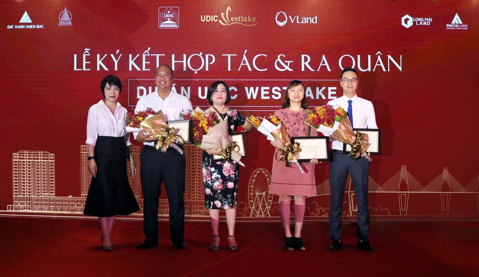Lễ Ký kết hợp tác và Ra quân dự án UDIC Westlake - 2 Lễ Ký kết hợp tác và Ra quân dự án UDIC Westlake - 2