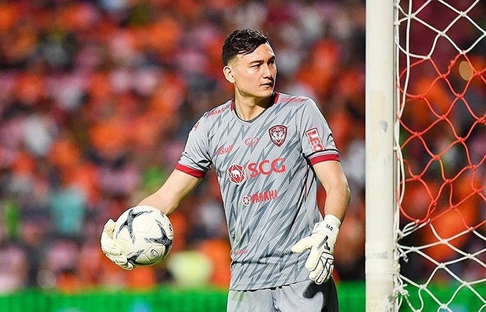 Đội bóng của Văn Lâm thua cả đối thủ hạng 2 Thái Lan - 1