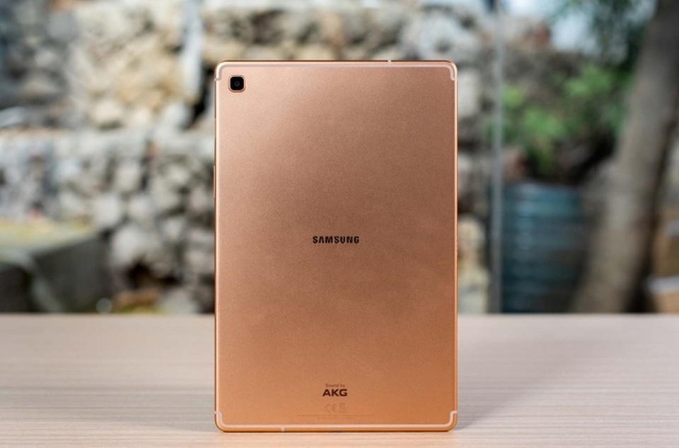 Đánh giá Galaxy Tab S5e: Máy tính bảng mỏng, gọn và nhẹ nhất của Samsung - 5 Đánh giá Galaxy Tab S5e: Máy tính bảng mỏng, gọn và nhẹ nhất của Samsung - 5
