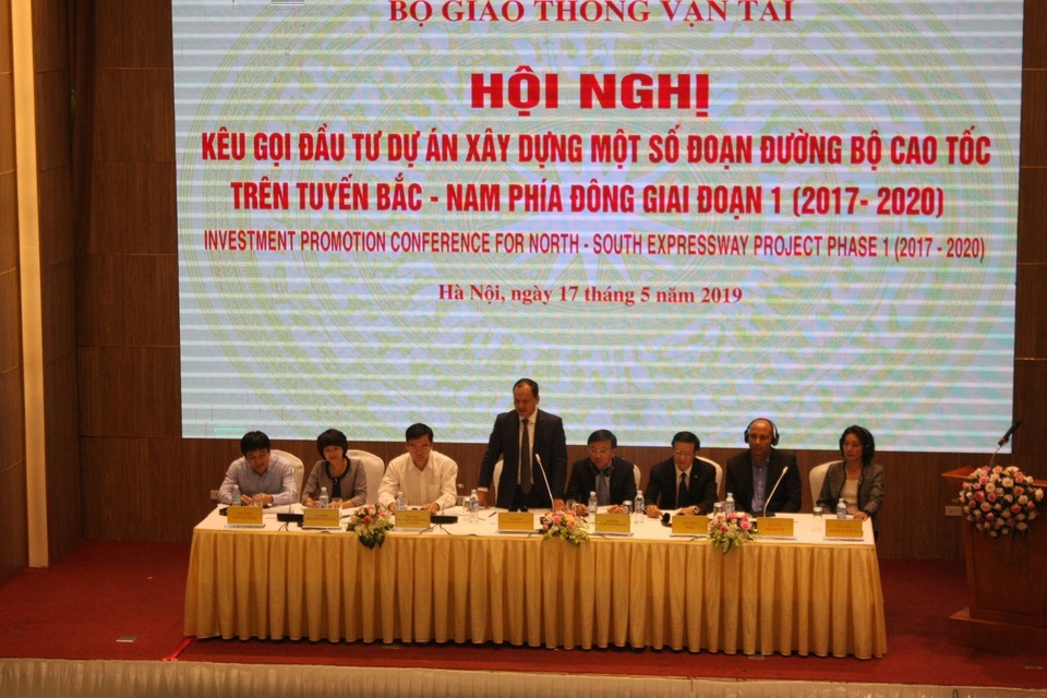 Nhà đầu tư “ngại” rủi ro tài chính, thu phí BOT cao tốc Bắc - Nam - 1 Nhà đầu tư “ngại” rủi ro tài chính, thu phí BOT cao tốc Bắc - Nam - 1