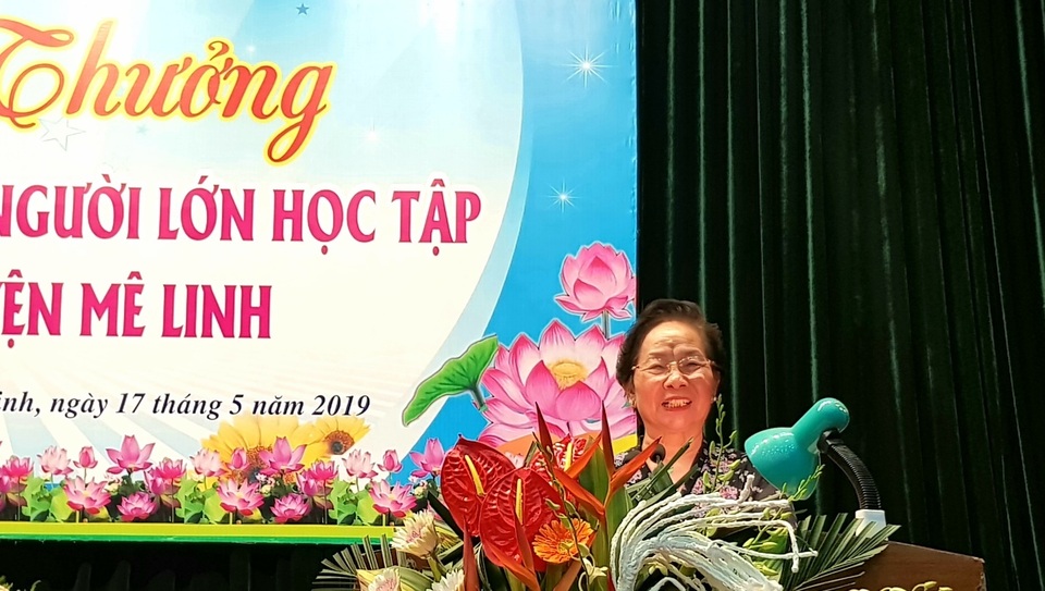 TƯ Hội Khuyến học biểu dương 50 tấm gương nông dân tự học thành tài - 1 TƯ Hội Khuyến học biểu dương 50 tấm gương nông dân tự học thành tài - 1