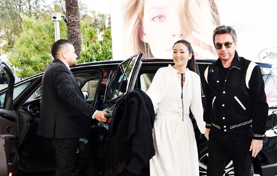 Truyền thông Trung Quốc xôn xao trước thông tin Củng Lợi tái hôn ở tuổi 53 - 4 Truyền thông Trung Quốc xôn xao trước thông tin Củng Lợi tái hôn ở tuổi 53 - 4