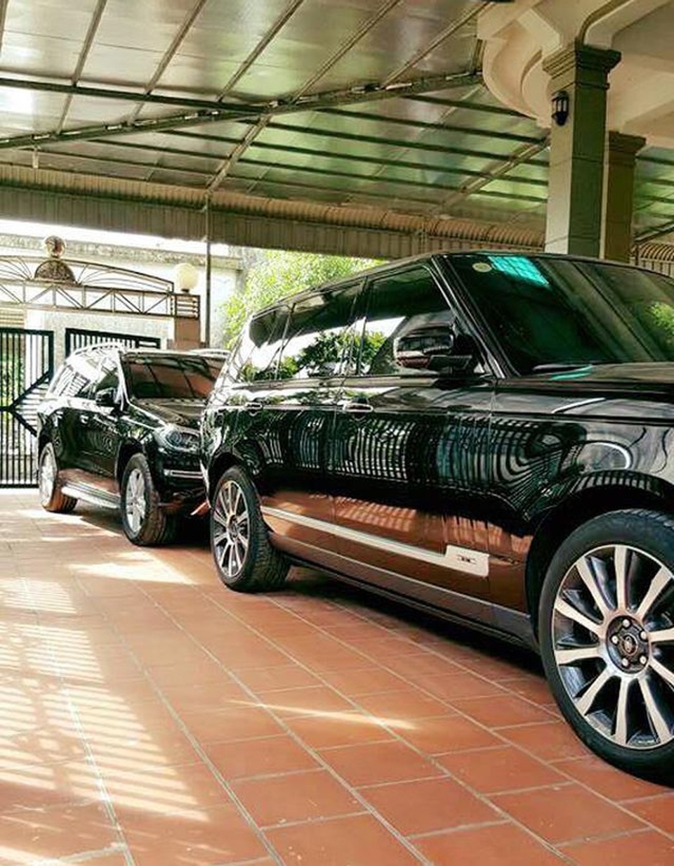 “Phi đội xe khủng” của gia đình nữ đại gia 8x vừa chi 17 tỷ đồng mua xe Maybach S650 2019 - 9 “Phi đội xe khủng” của gia đình nữ đại gia 8x vừa chi 17 tỷ đồng mua xe Maybach S650 2019 - 9