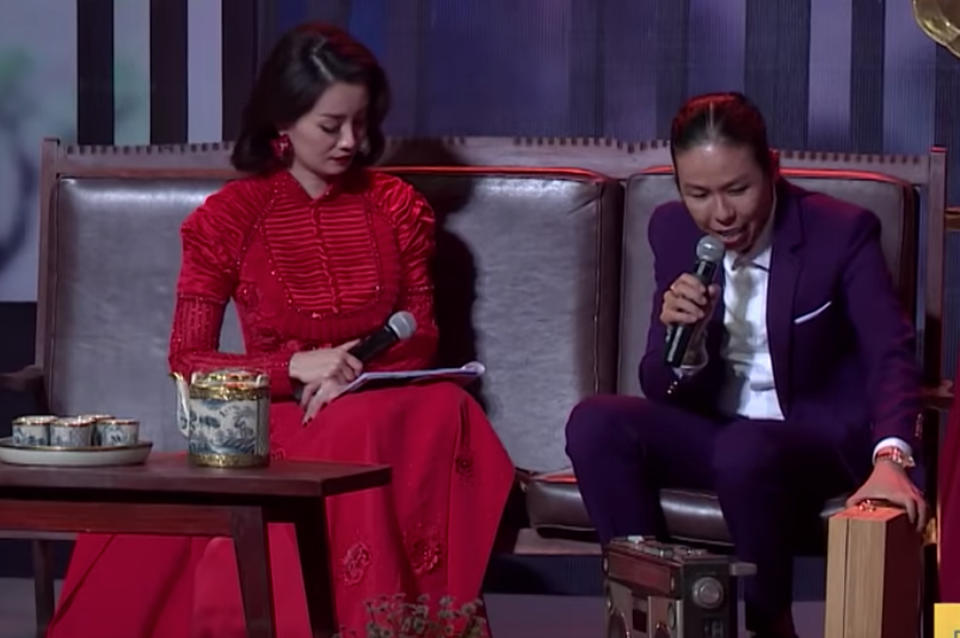 Ngọc Sơn khóc nức nở nhớ lại thời đạp xe đi hát, bị mẹ và hàng xóm mắng mỏ - 1 Ngọc Sơn khóc nức nở nhớ lại thời đạp xe đi hát, bị mẹ và hàng xóm mắng mỏ - 1