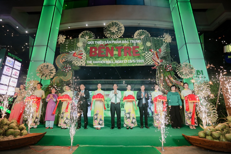 Tinh hoa xứ dừa nối nhịp cầu đến người dân TP. HCM - 1 Tinh hoa xứ dừa nối nhịp cầu đến người dân TP. HCM - 1