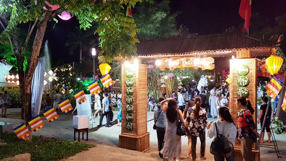 Hấp dẫn lễ hội ẩm thực chay đầu tiên tại cố đô Huế - 3 Hấp dẫn lễ hội ẩm thực chay đầu tiên tại cố đô Huế - 3
