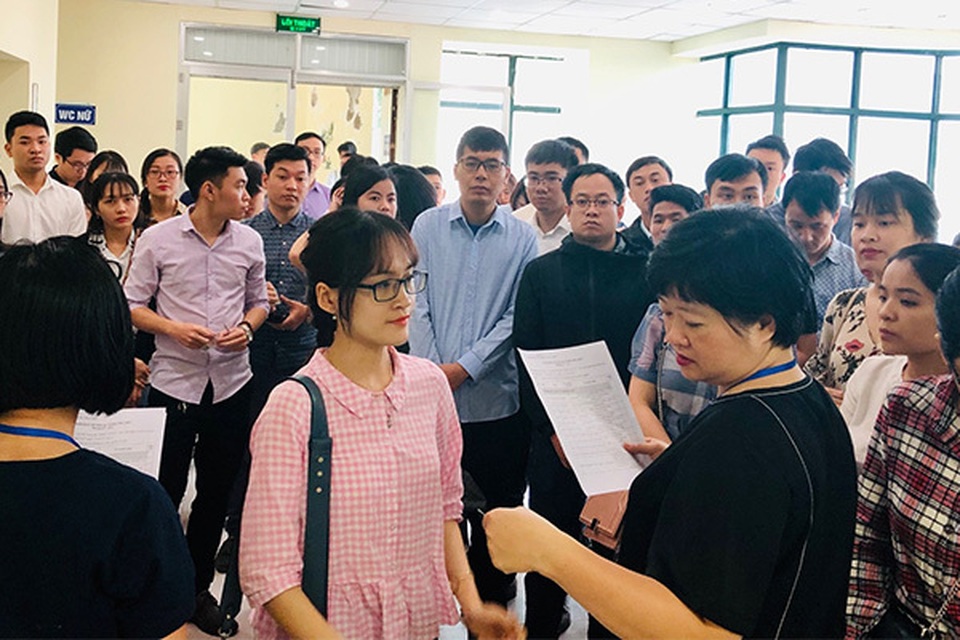 Sinh viên xuất sắc vào công chức lĩnh ngay lương gần 7 triệu - 1