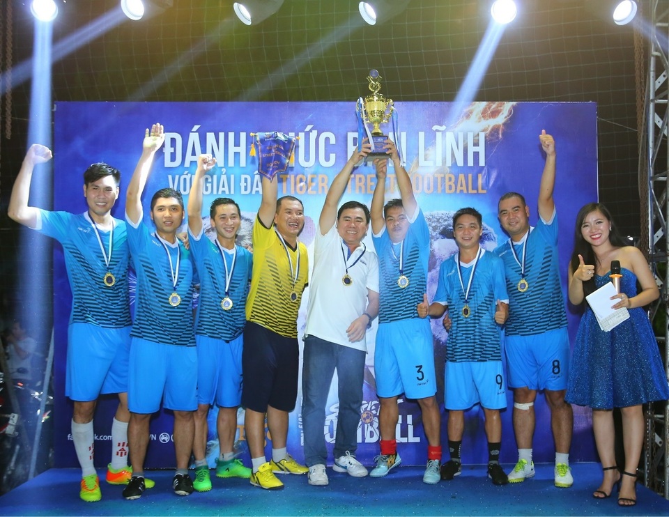 Tiger Street Football chính thức lăn bóng: Giải đấu gắt nhất là đây! - 5 Tiger Street Football chính thức lăn bóng: Giải đấu gắt nhất là đây! - 5