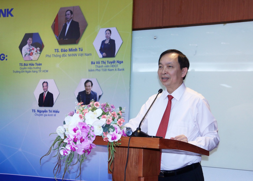 TS Nguyễn Trí Hiếu: Có hệ thống tín nhiệm, vay tiền trong 5 phút - 3 TS Nguyễn Trí Hiếu: Có hệ thống tín nhiệm, vay tiền trong 5 phút - 3