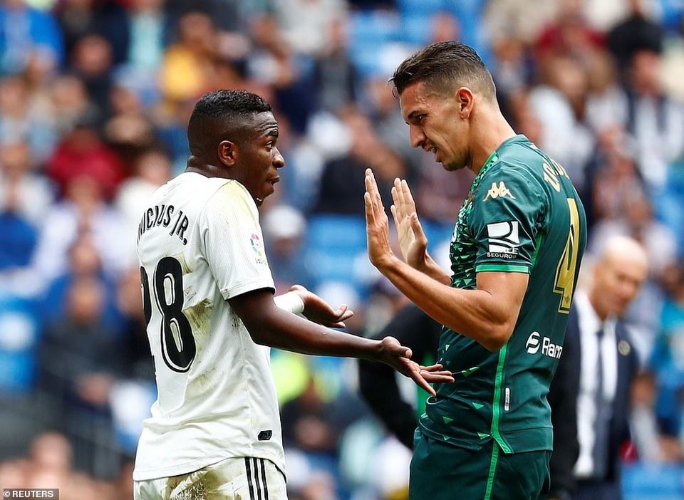 Real Madrid 0-2 Betis: Kết cục cay đắng cho HLV Zidane - 2 Real Madrid 0-2 Betis: Kết cục cay đắng cho HLV Zidane - 2