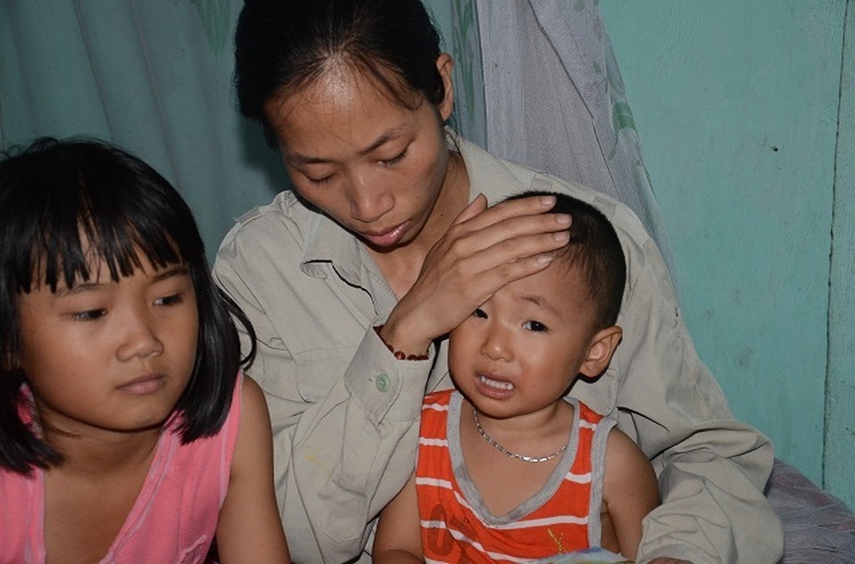 Xót thương cảnh 4 mẹ con nheo nhóc ôm món nợ khủng sau cái chết của chồng - 8 Xót thương cảnh 4 mẹ con nheo nhóc ôm món nợ khủng sau cái chết của chồng - 8