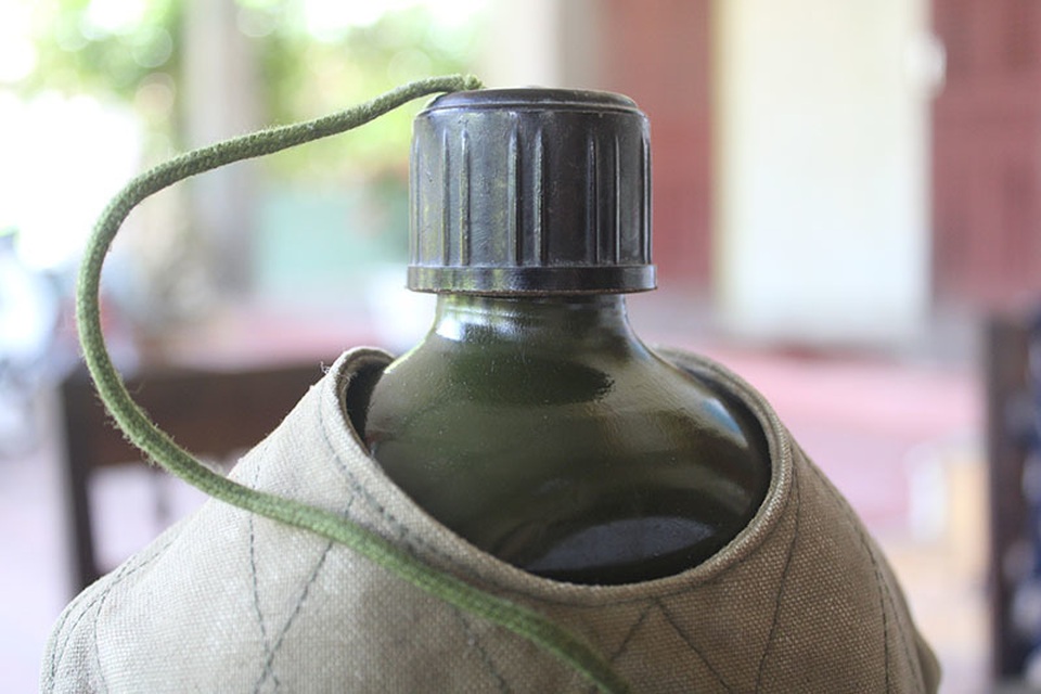 Cả tháng chỉ ăn măng rừng vẫn tải không thiếu một hạt gạo cho chiến trường - 2 Cả tháng chỉ ăn măng rừng vẫn tải không thiếu một hạt gạo cho chiến trường - 2