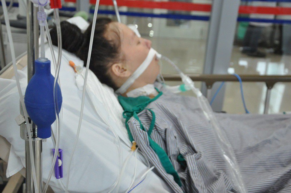Bạn đọc Dân trí chung tay đưa người phụ nữ dân tộc Mông từ cõi chết trở về - 3 Bạn đọc Dân trí chung tay đưa người phụ nữ dân tộc Mông từ cõi chết trở về - 3