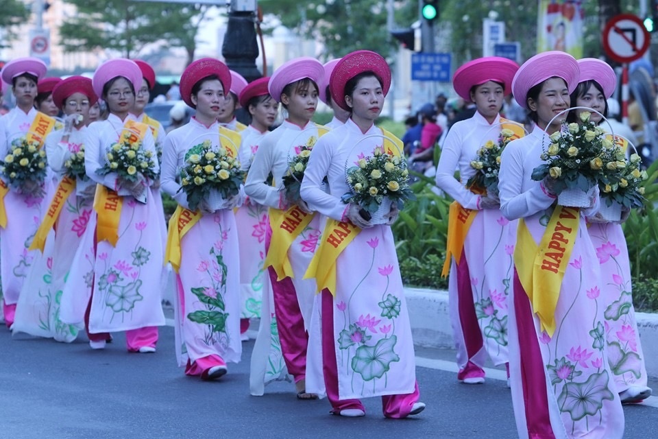 Đà Nẵng: Nhiều hoạt động mừng Đại lễ Phật đản - 8 Đà Nẵng: Nhiều hoạt động mừng Đại lễ Phật đản - 8
