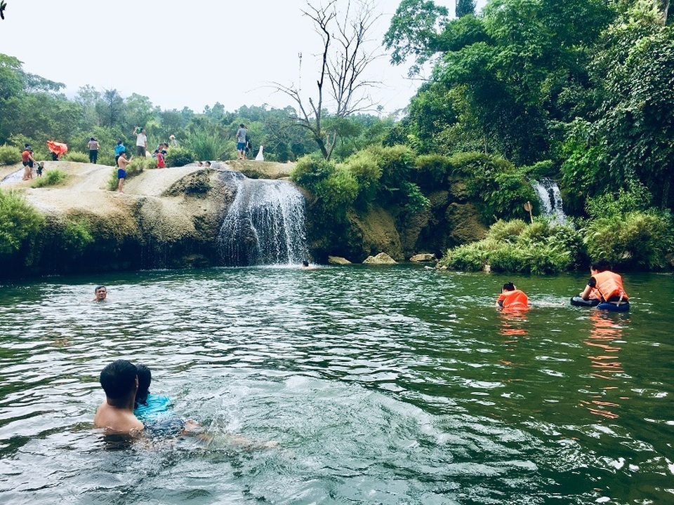 Khám phá nơi luôn mát lạnh giữa chảo lửa miền Trung - 5 Khám phá nơi luôn mát lạnh giữa chảo lửa miền Trung - 5