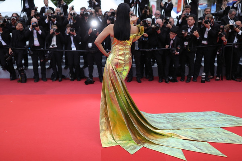 Aishwarya Rai bất ngờ mặc xấu tại Cannes - 6 Aishwarya Rai bất ngờ mặc xấu tại Cannes - 6