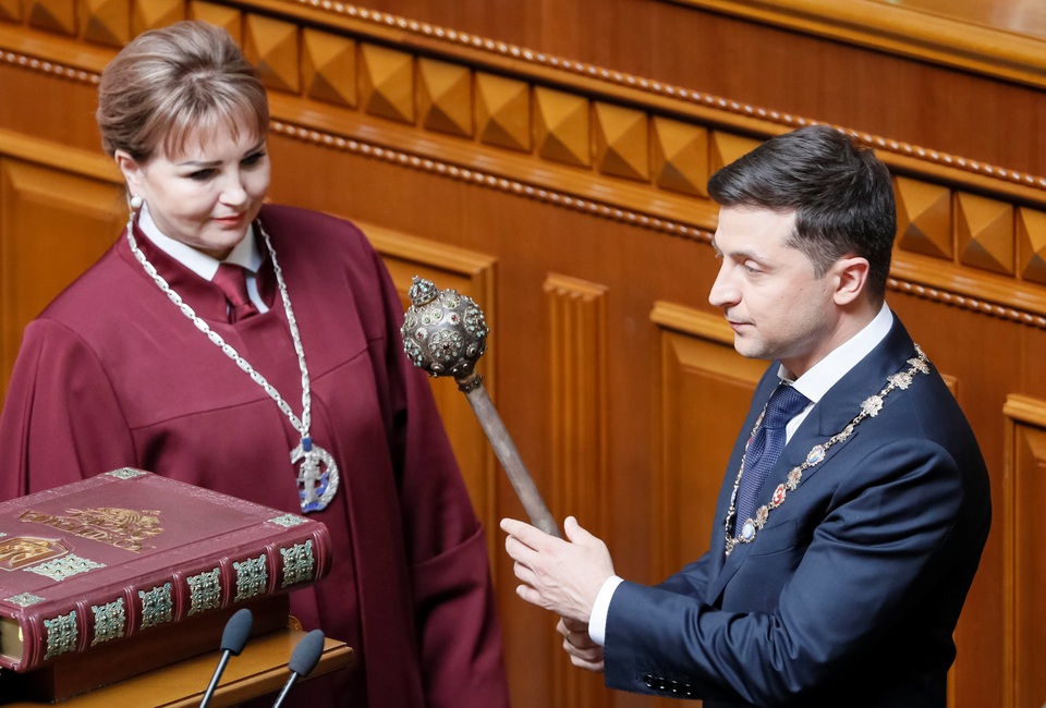 Diễn viên hài nhậm chức Tổng thống Ukraine, tuyên bố giải thể quốc hội - 4 Diễn viên hài nhậm chức Tổng thống Ukraine, tuyên bố giải thể quốc hội - 4